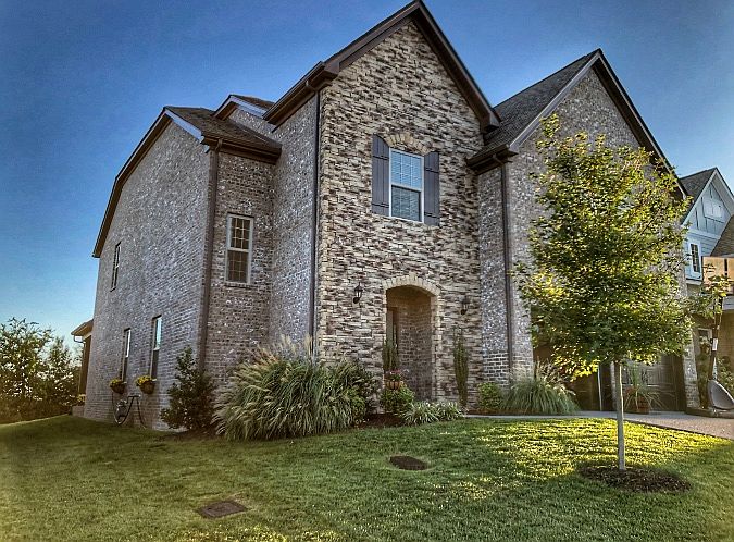 1st image of 157 Ferdinand Dr