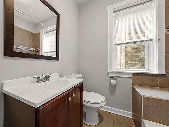 4th image of 2006 W Birchwood Ave APT 2