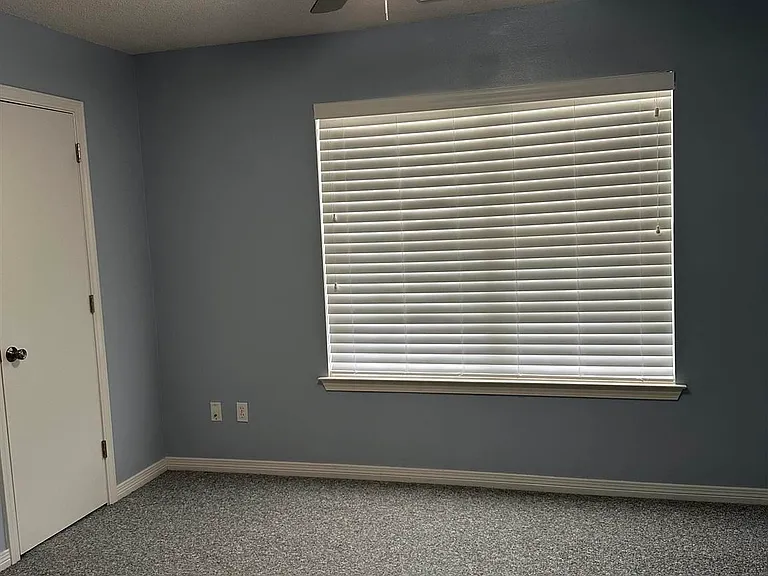 5511 Custer Dr — Photo 15