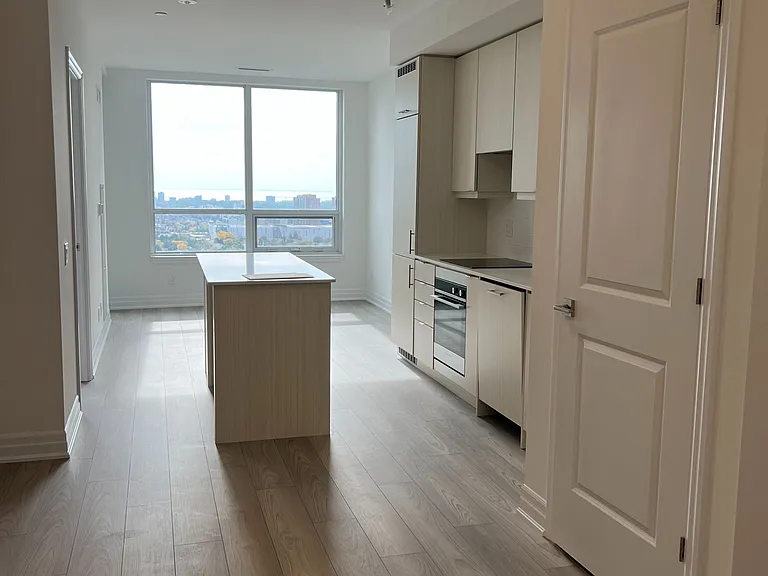 36 Elm Dr W #2205 — Photo 5