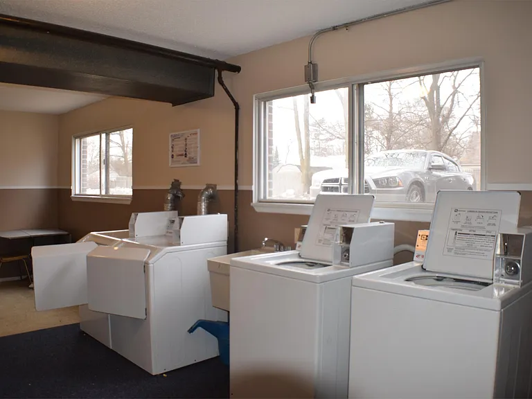 2243 E Apple Ave — Photo 11