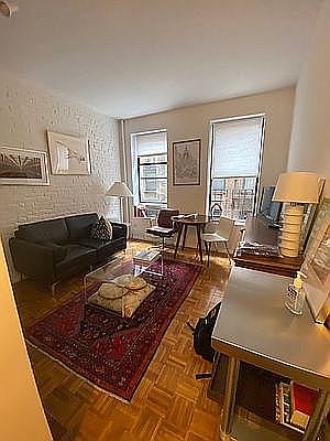 1st image of 107 Thompson St APT 4C