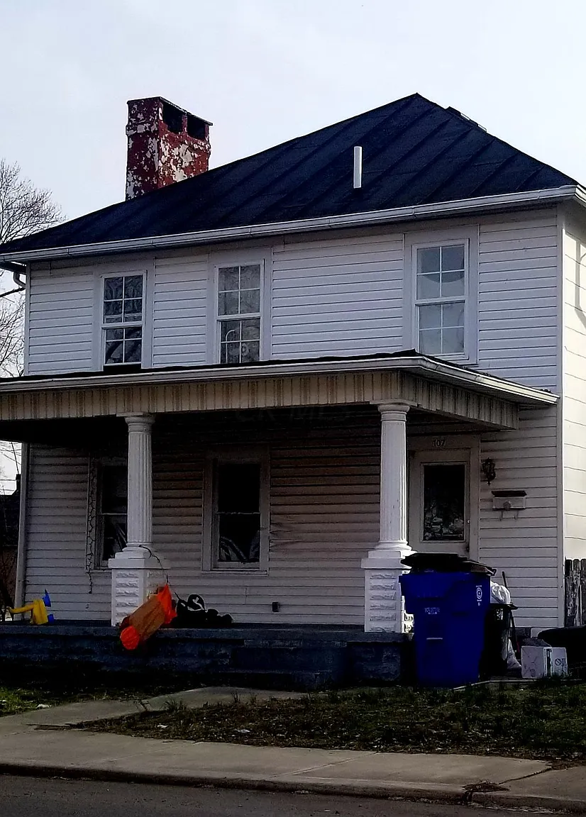 107 N Hickory St photo 1
