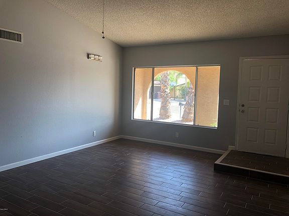 3rd image of 10770 E Becker Ln