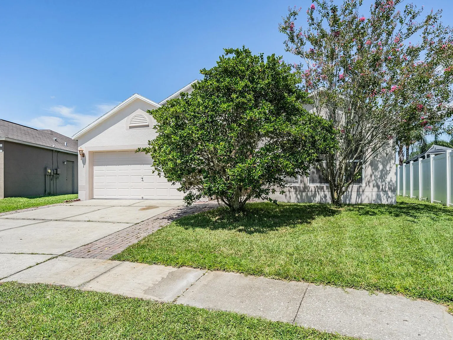 24907 Mary Beth Ct — Photo 3