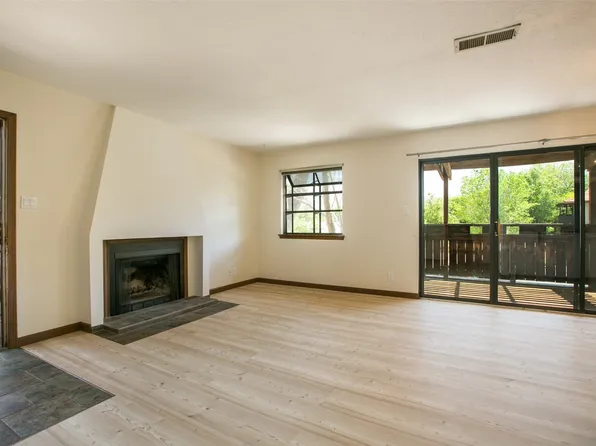 6055 McKinney Dr NE #6055, Albuquerque, NM 87109