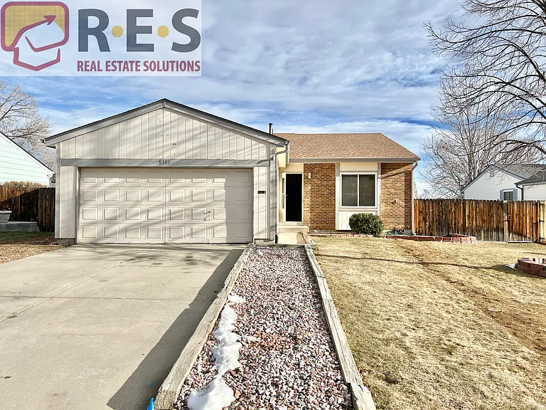 9393 W Wagon Trail Cir — Photo 1