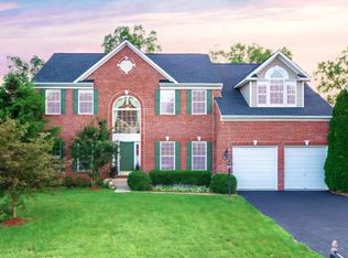 8464 Hessian Hill Ct, Bristow, VA 20136