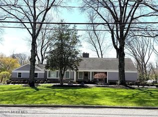 24 Laurelwood Drive, Colts Neck, NJ 07722