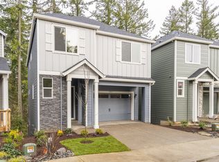 8237 SW Oldham Dr, Beaverton, OR 97007