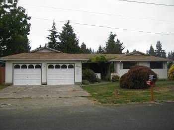 1st image of 6025 83rd Pl NE