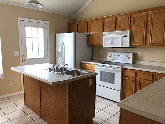 4th image of 2701 SW Tunica Ct