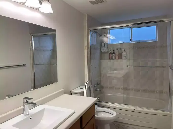 2659 Delahaye Dr #1A — Photo 8