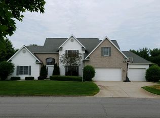 50551 Glenshire Ct, Granger, IN 46530