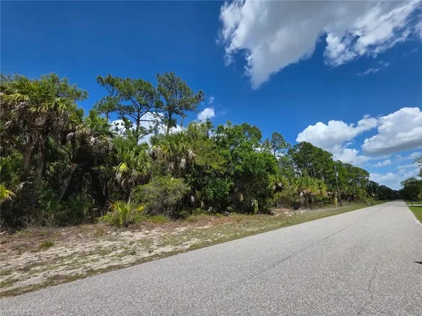 18358 Medford AVE, PORT CHARLOTTE, FL 33954