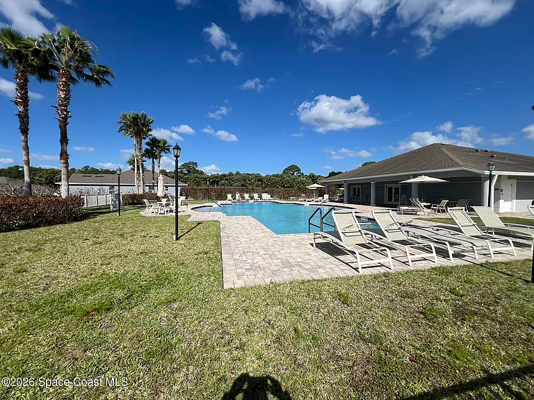 8729 Waterstone Blvd — Photo 15
