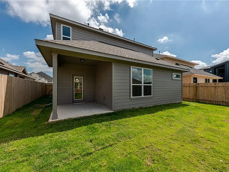 705 Durness Dr — Photo 16
