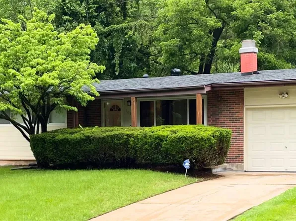 10357 Nashua Dr, Saint Louis, MO 63136