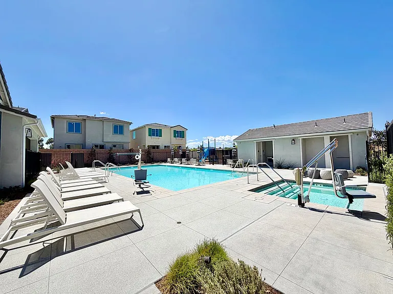 29561 Monarch Rd — Photo 35