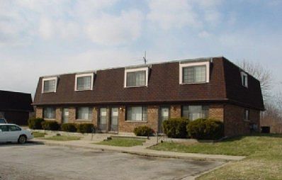 1st image of 5830 Creekview Ct
