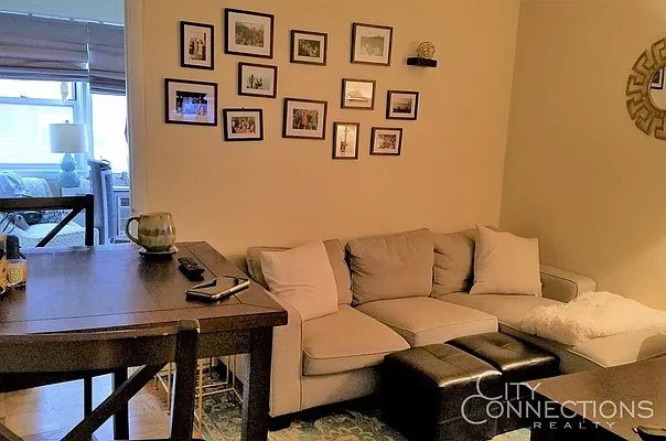 Rented by City Connections Realty | media 6