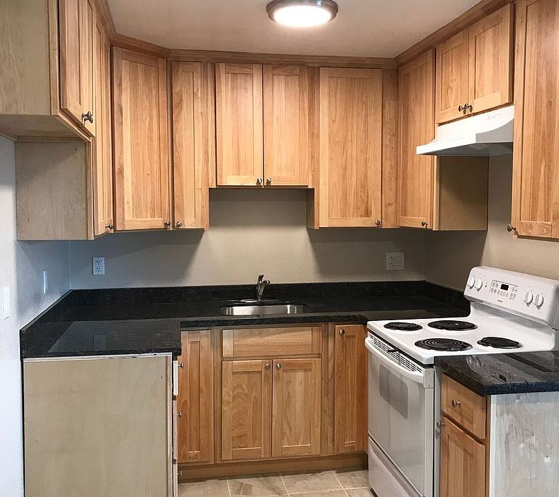 1st image of 3814 39th Ave APT 203