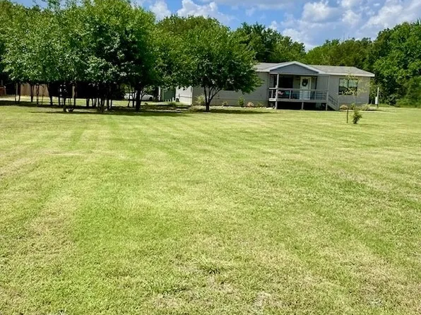 4393 County Road 4120, Cumby, TX 75433