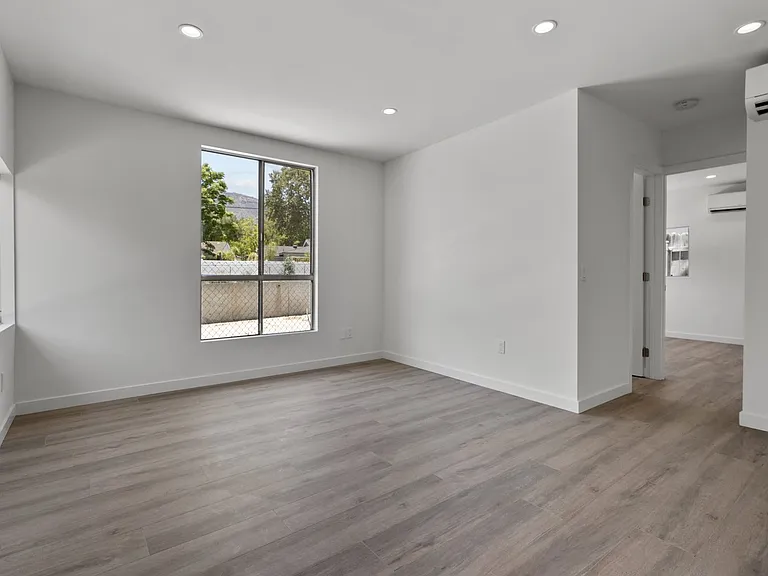 1757 June Ln — Photo 12
