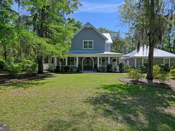 1148 Saint Josephs Dr SE, Darien, GA 31305