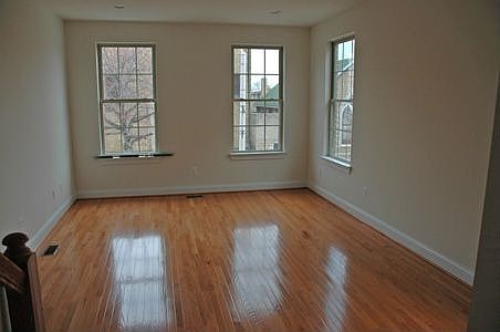 2nd floor- living room