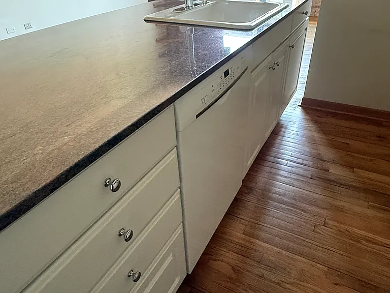 1600 W Adams St #210 — Photo 7