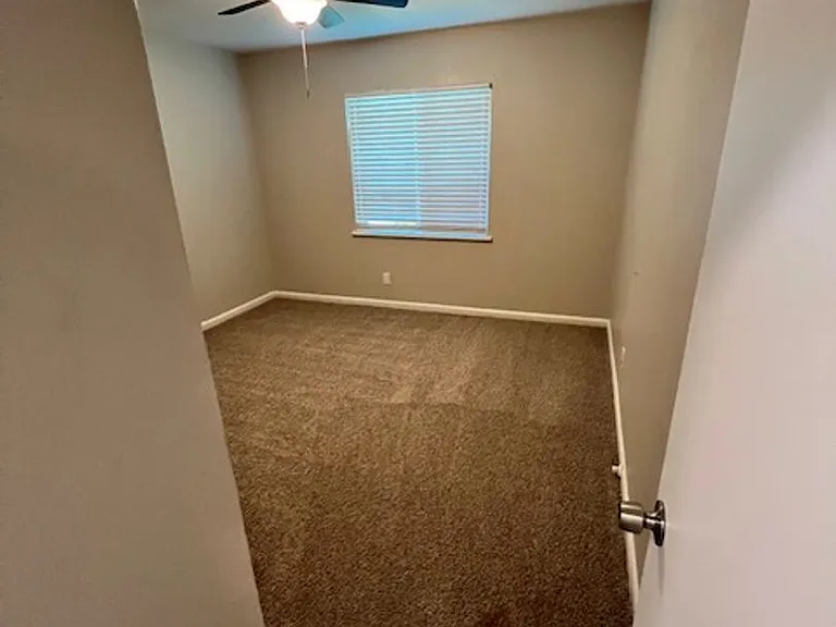 6302 Chesterfield Ave — Photo 14