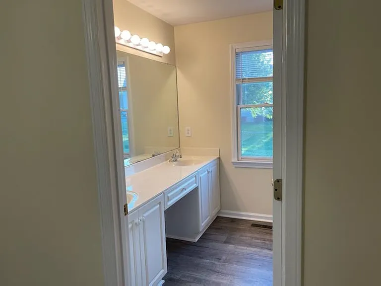 929 Nottingham Dr — Photo 20