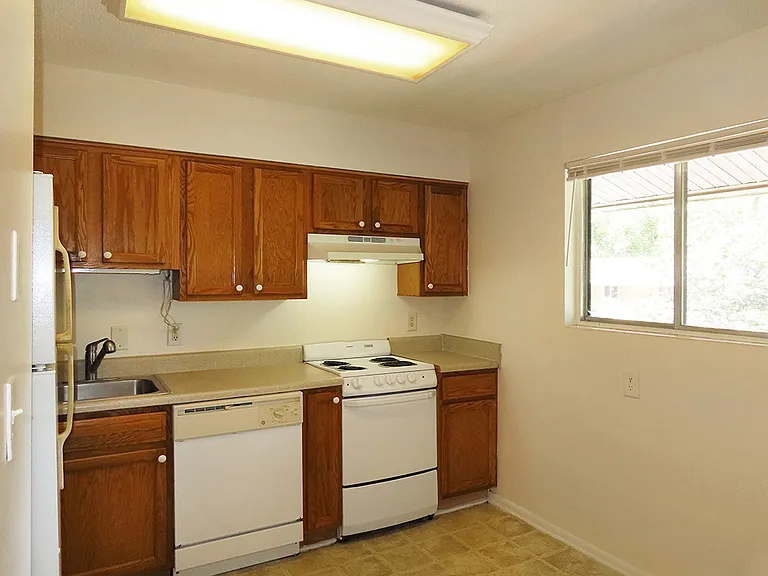 1 Shepherd Ln #C5 — Photo 6