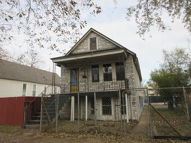 10745 S Buffalo Ave #2 photo 1