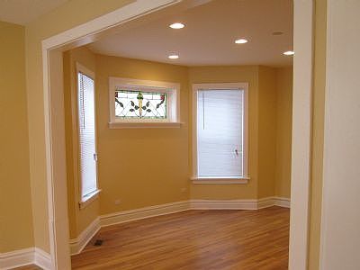 5th image of 4906 N Lawndale Ave #1