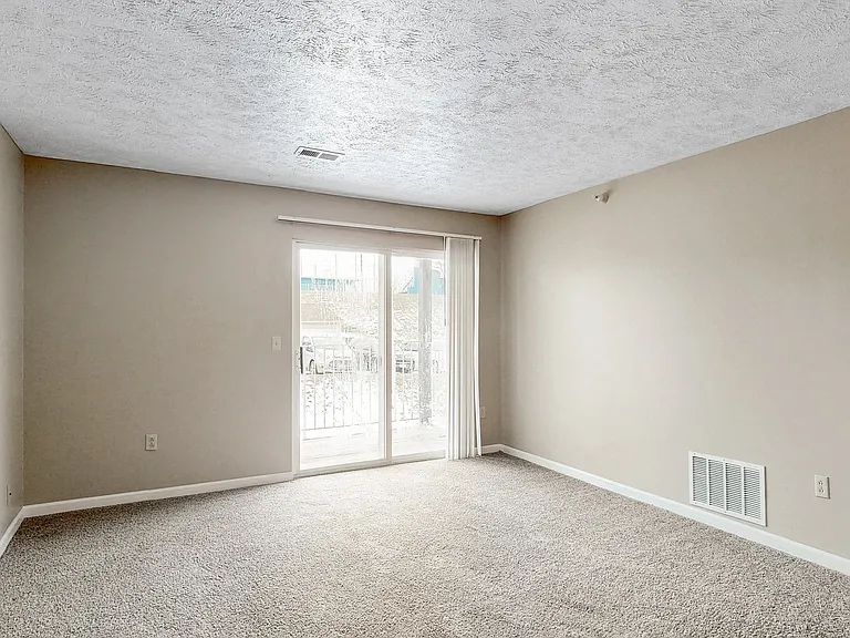 Parkview Apartments — Photo 29