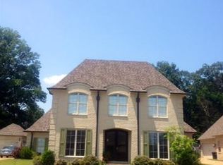 1545 Banbury Ln W, Hernando, MS 38632