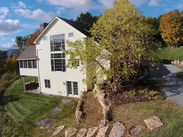 768 Sleighbell Lane, Dorset, VT 05253