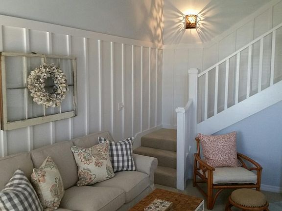 3rd image of 897 Windover Ct