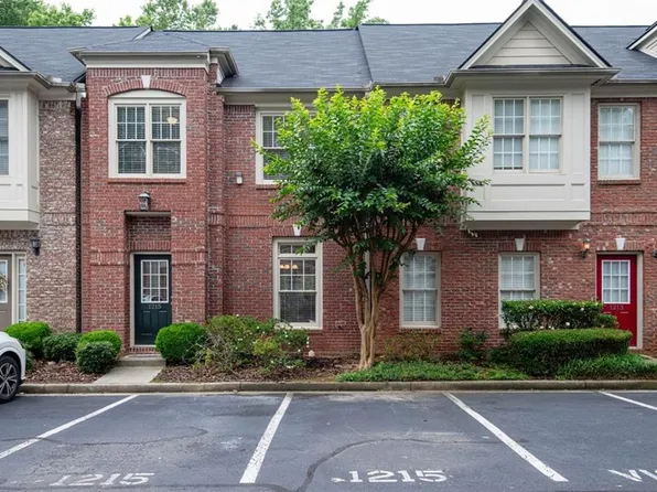 1215 Harris Commons Pl, Roswell, GA 30076