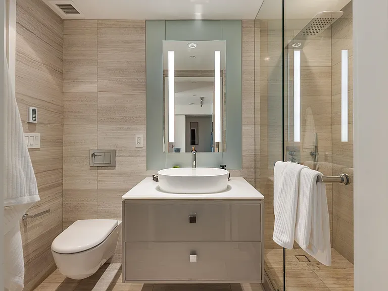 1151 Georgia St W #3108 — Photo 13