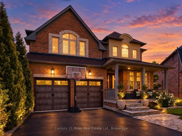 2380 Gladacres Ln, Oakville, ON L6M 0G4