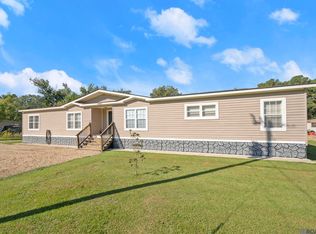 37059 Myerson Ln, Walker, LA 70785
