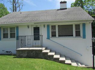 934 Salt Point Tpke, Pleasant Valley, NY 12569