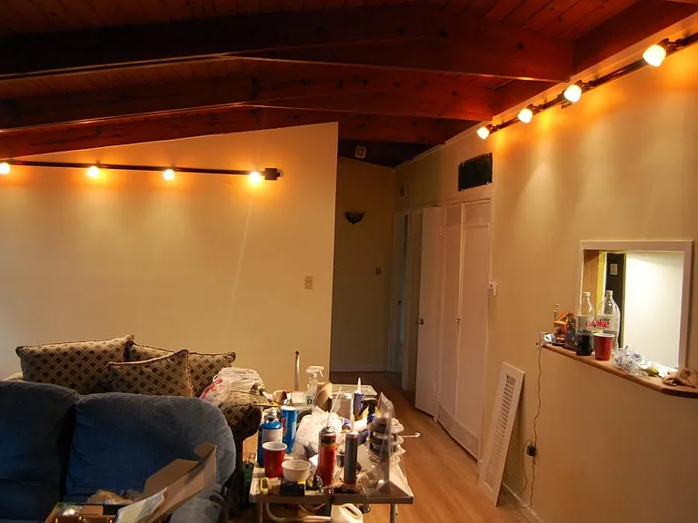 2904 Meadow View Rd — Photo 7