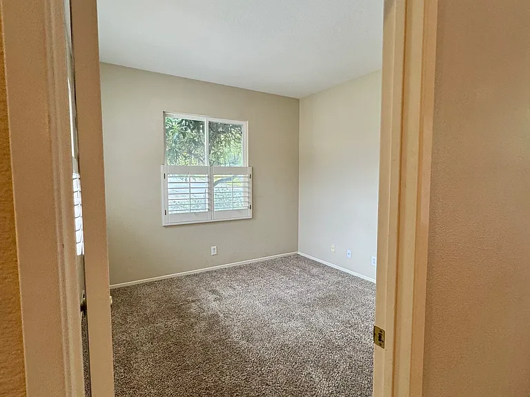 41235 Sea Island Ct — Photo 16