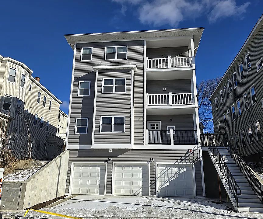 1st image of 49 Arlington St #3