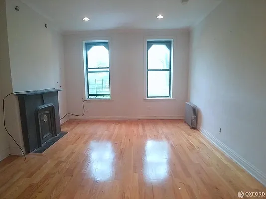 Rented by Pars Venture LLC | media 2