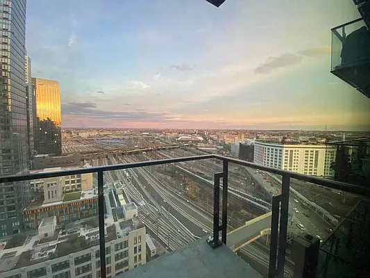 Rented by The KCI Group | media 70